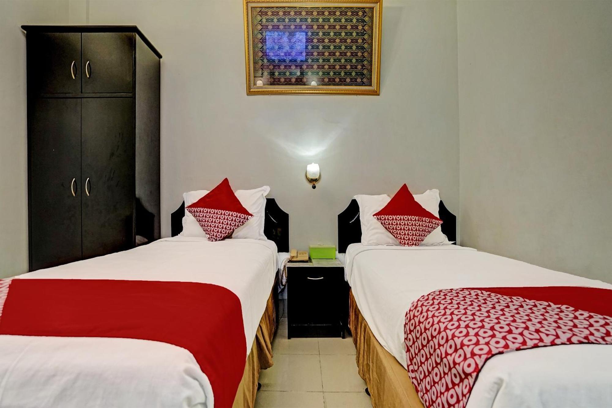 פאלמבאנג Super Oyo 91805 Hotel Wisma Bari מראה חיצוני תמונה