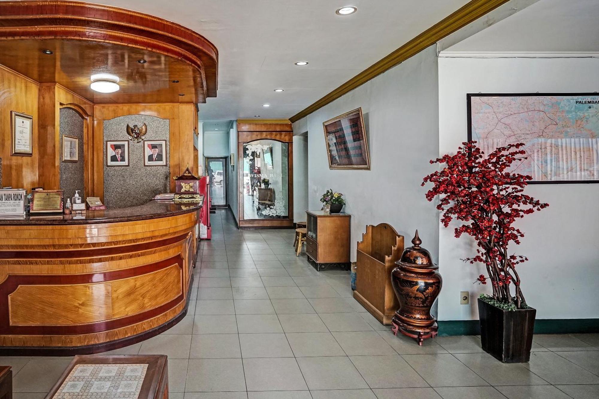 פאלמבאנג Super Oyo 91805 Hotel Wisma Bari מראה חיצוני תמונה