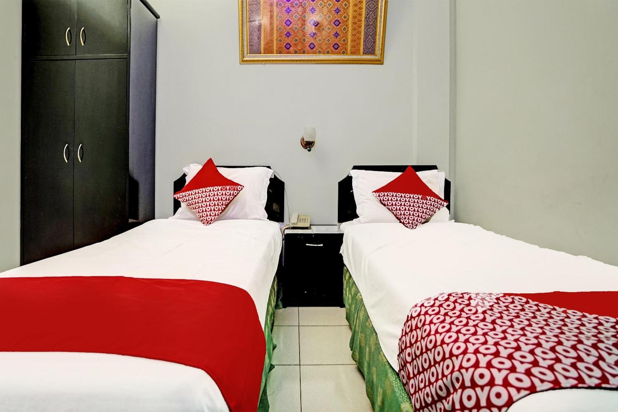 פאלמבאנג Super Oyo 91805 Hotel Wisma Bari מראה חיצוני תמונה