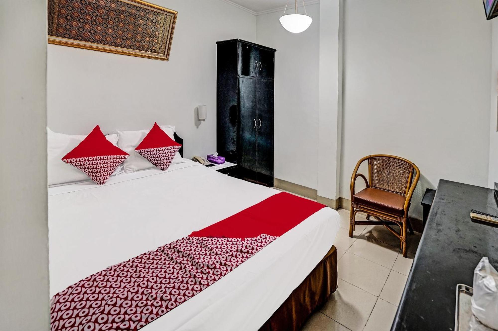 פאלמבאנג Super Oyo 91805 Hotel Wisma Bari מראה חיצוני תמונה